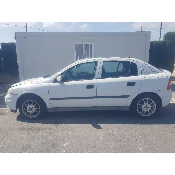 OPEL ASTRA G BERLINA '2001 COMFORT BLANCO