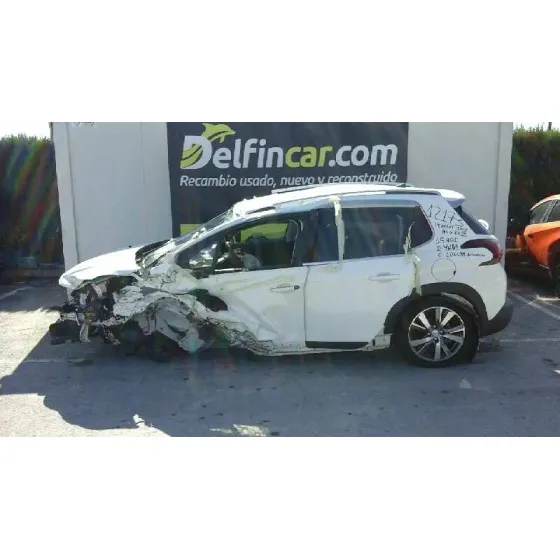 PEUGEOT 2008 (--.2013->) '2018 1.5 HDI (AUTOMATICO) BLANCO