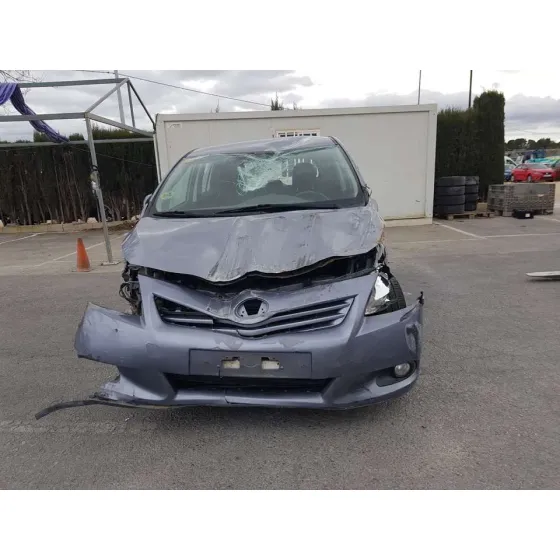 TOYOTA VERSO '2010 ACTIVE GRIS