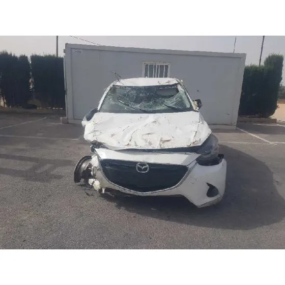 MAZDA 2 LIM. () '2017 LUXURY BLANCO