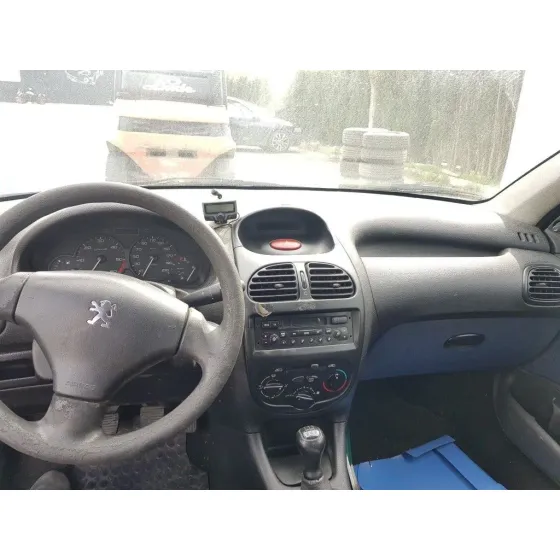 PEUGEOT 206 BERLINA '2004 XS BLANCO