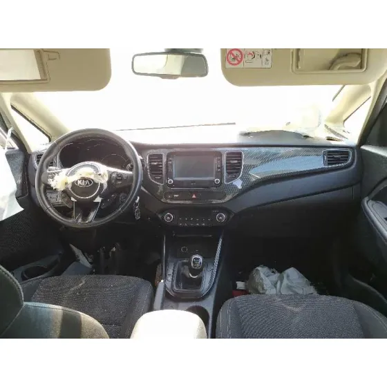 KIA CARENS ( ) '2017 BASIC BLANCO
