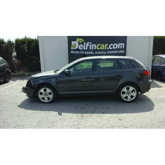 AUDI A3 SPORTBACK (8P) '2006 2.0 TDI AMBIENTE NEGRO
