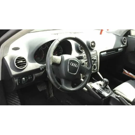AUDI A3 SPORTBACK (8P) '2006 2.0 TDI AMBIENTE NEGRO