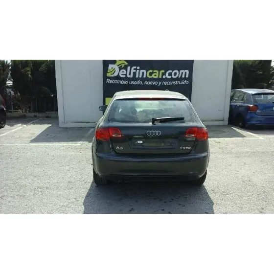 AUDI A3 SPORTBACK (8P) '2006 2.0 TDI AMBIENTE NEGRO
