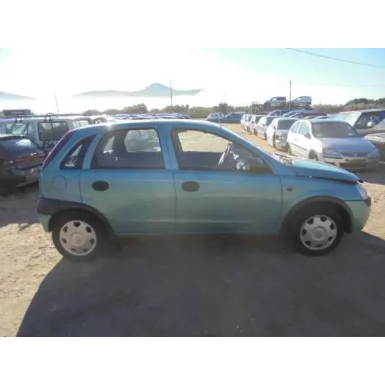 OPEL CORSA C '2002 CLUB VERDE