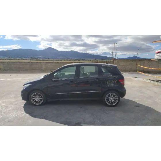 Mercedes-Benz CLASE B SPORTS TOURER (W245) 2005