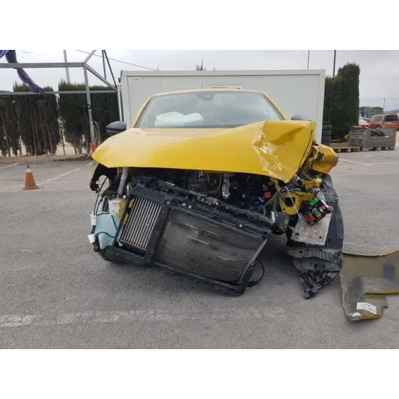 PEUGEOT 208 (P2) '2022 ALLURE AMARILLO