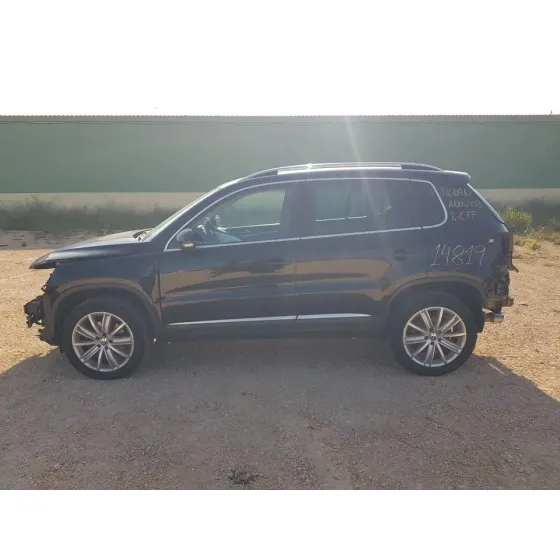 VOLKSWAGEN TIGUAN (5N1) '2013 ADVANCE BLUEMOTION NEGRO
