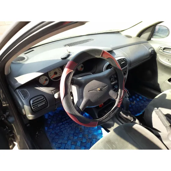 Chrysler NEON II 2001