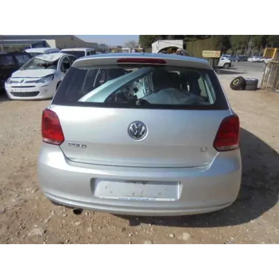 VOLKSWAGEN POLO (6R1) '2011 ADVANCE GRIS