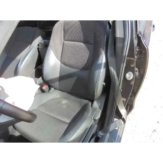 HYUNDAI I30 '2010 CLASSIC NEGRO