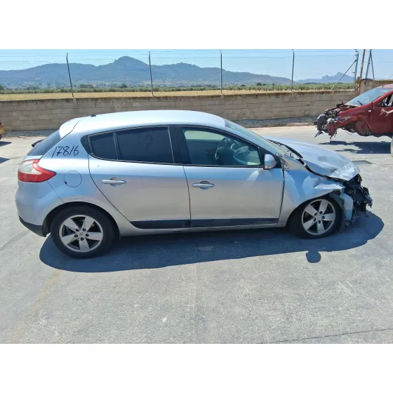 Renault MEGANE III HATCHBACK (BZ0/1_, B3_) 2008