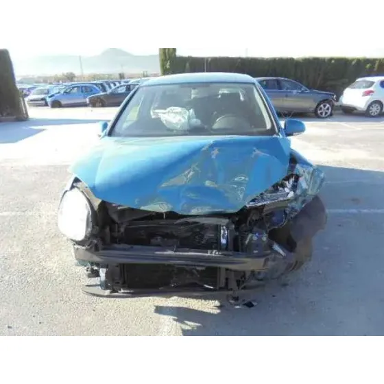 VOLKSWAGEN GOLF V BERLINA (1K1) '2005 TRENDLINE AZUL CLARO