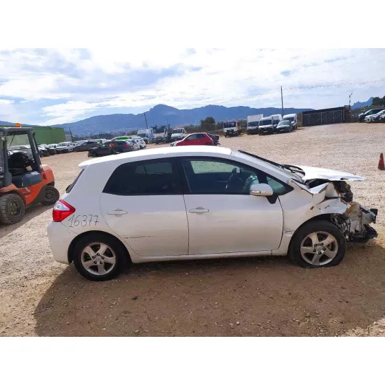 TOYOTA AURIS '2012 HYBRID ACTIVE BLANCO