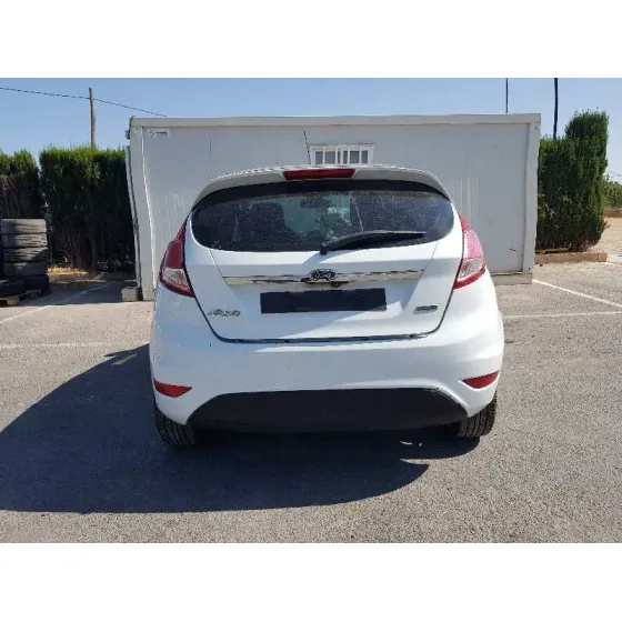 FORD FIESTA (CCN) '2015 TREND BLANCO