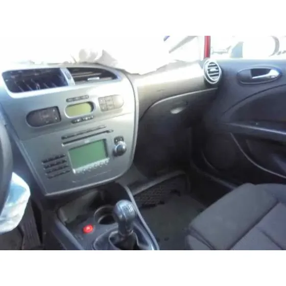SEAT LEON (1P1) '2008 SPORT ROJO