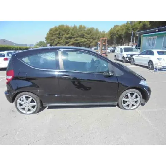MERCEDES CLASE A (W169) '2006 A 160 CDI (169.306) NEGRO
