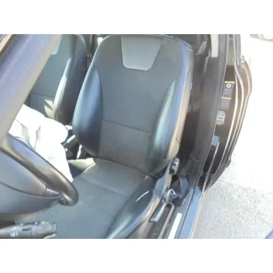 MERCEDES CLASE A (W169) '2006 A 160 CDI (169.306) NEGRO
