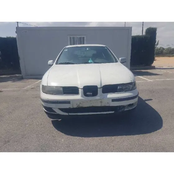 SEAT LEON (1M1) '2000 STELLA BLANCO
