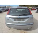 FORD FOCUS BERLINA (CAK) FORD FOCUS BERLINA (CAK) '2004 GHIA GRIS 2001