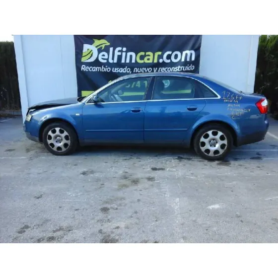 AUDI A4 BERLINA (8E) '2004 2.0 AZUL