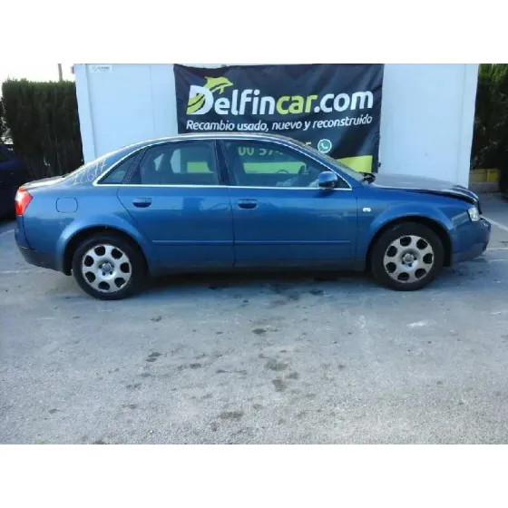 AUDI A4 BERLINA (8E) '2004 2.0 AZUL