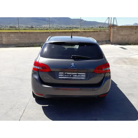 Peugeot 308 SW II (LC_, LJ_, LR_, LX_, L4_) 2017