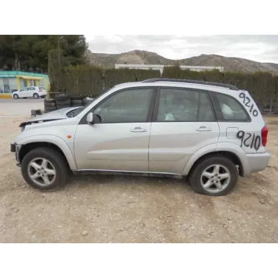 TOYOTA RAV 4 (A2) '2001 2.0 LUNA 4X4 GRIS