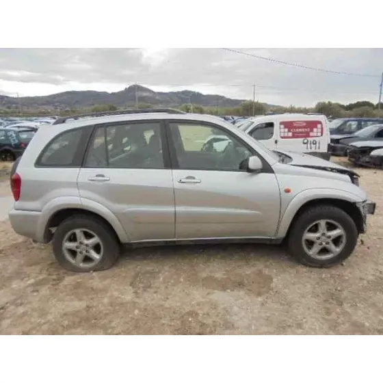 TOYOTA RAV 4 (A2) '2001 2.0 LUNA 4X4 GRIS