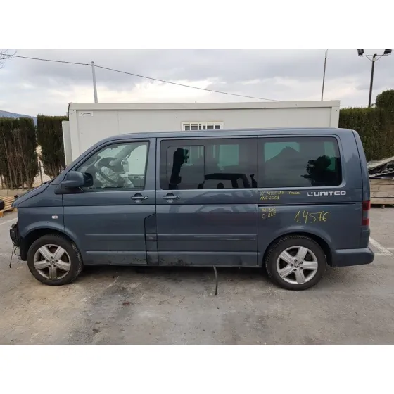 VOLKSWAGEN T5 TRANSPORTER/FURGONETA '2009 COMBI 4MOTION (BATALLA LARGA) GRIS OSCURO