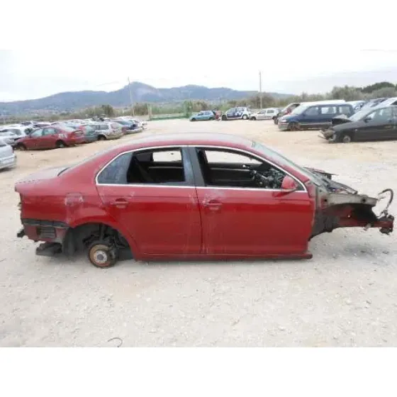 VOLKSWAGEN JETTA (1K2) '2007 1.9 TDI GRANATE