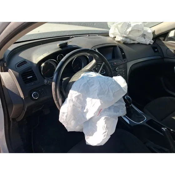 Opel INSIGNIA A (G09) 2008