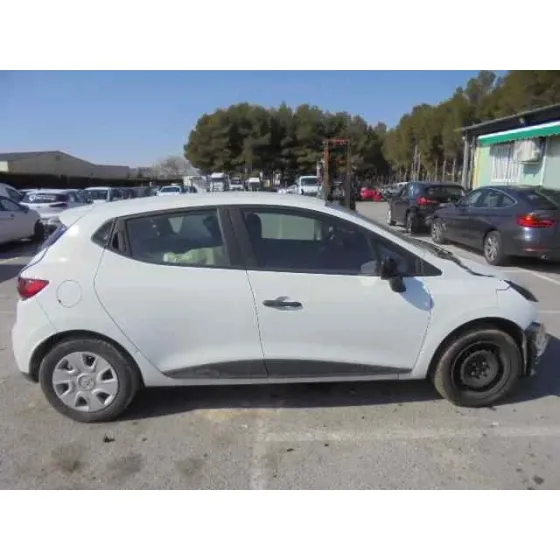 RENAULT CLIO IV '2016 BUSINESS BLANCO