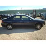 FORD MONDEO BERLINA (GE) FORD MONDEO BERLINA (GE) '2002 AMBIENTE AZUL 2000