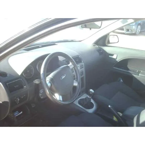 FORD MONDEO BERLINA (GE) '2002 AMBIENTE AZUL