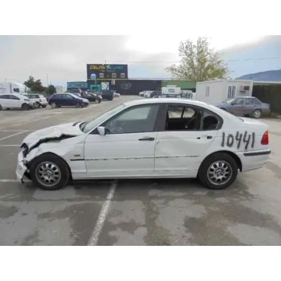 BMW SERIE 3 BERLINA (E46) '2001 320D BLANCO