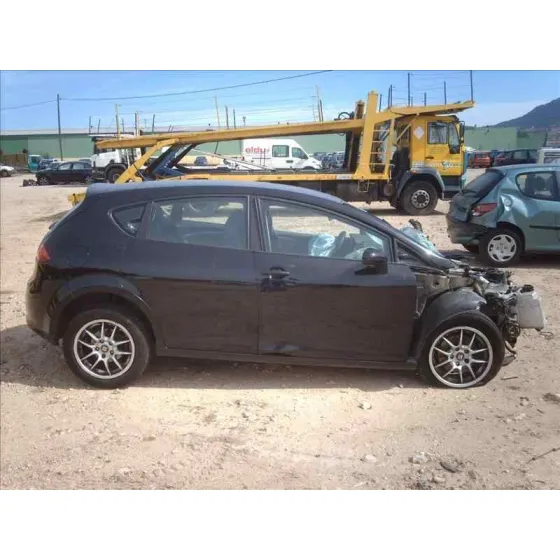 SEAT LEON (1P1) '2005 REFERENCE NEGRO