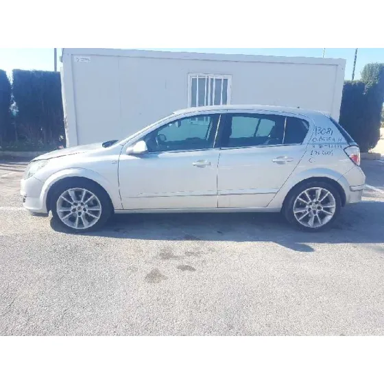 OPEL ASTRA H BERLINA '2004 ENJOY GRIS