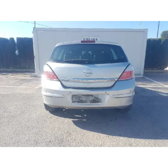 OPEL ASTRA H BERLINA '2004 ENJOY GRIS