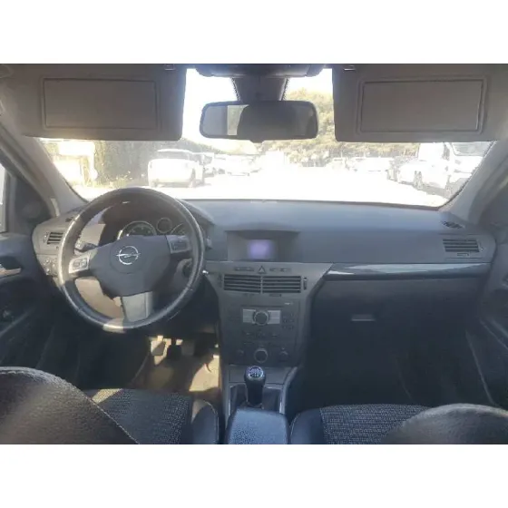 OPEL ASTRA H BERLINA '2004 ENJOY GRIS