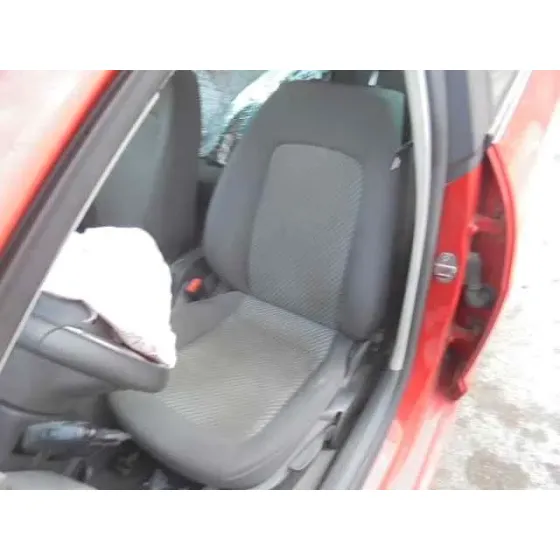 SEAT IBIZA (6J5) '2010 GOOD STUFF ROJO