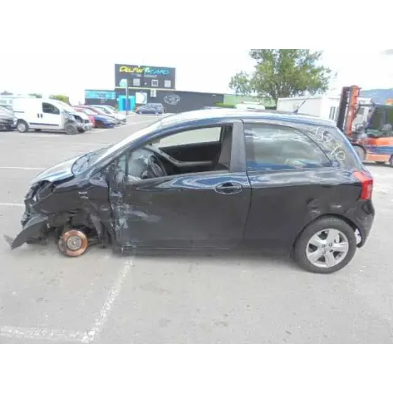 TOYOTA YARIS (KSP9/SCP9/NLP9) '2006 LUNA NEGRO