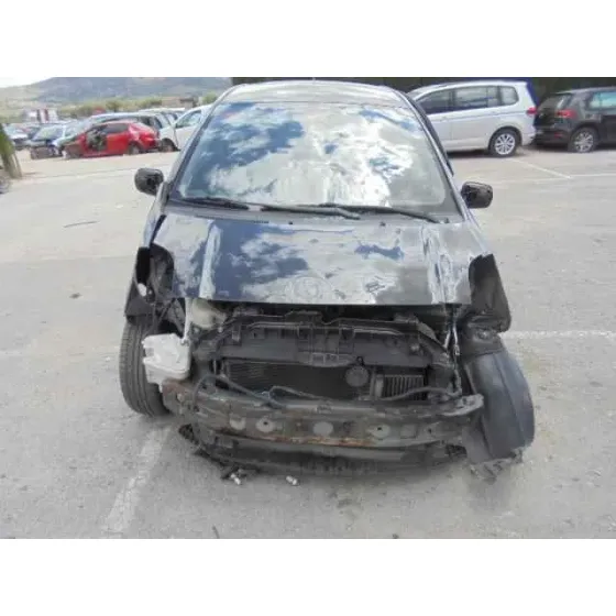 TOYOTA YARIS (KSP9/SCP9/NLP9) '2006 LUNA NEGRO