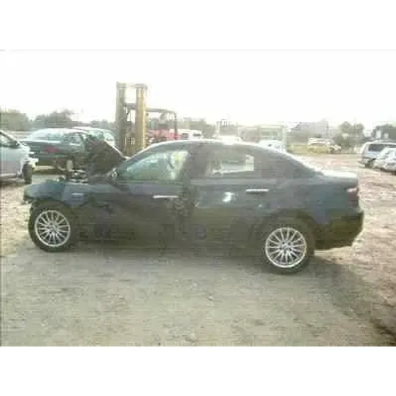 ALFA ROMEO 159 (140) '2005 1.9 JTDM 16V / SELECTIVE AZUL