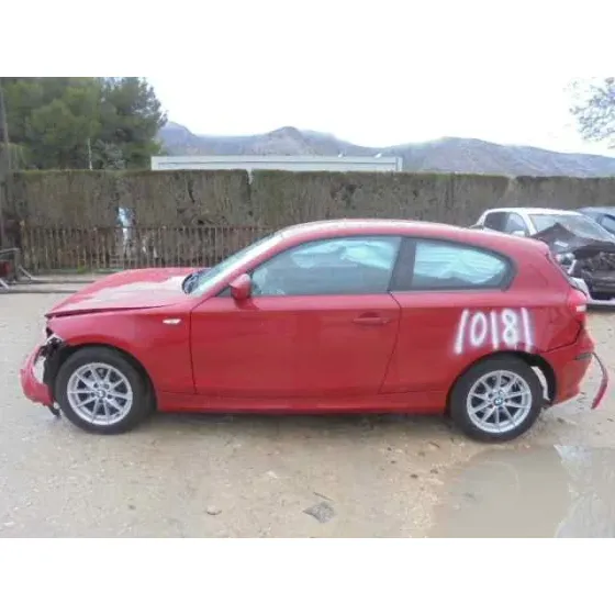 BMW SERIE 1 BERLINA (E81/E87) '2010 116D ROJO
