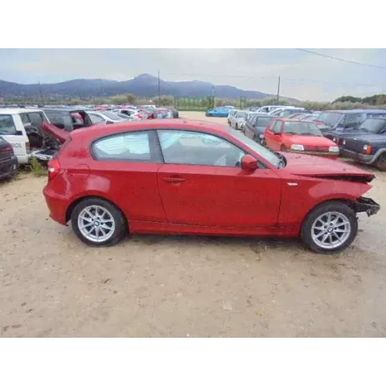 BMW SERIE 1 BERLINA (E81/E87) '2010 116D ROJO