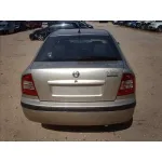 SKODA OCTAVIA BERLINA (1U2) SKODA OCTAVIA BERLINA (1U2) '2004 AMBIENTE BEIG 2000
