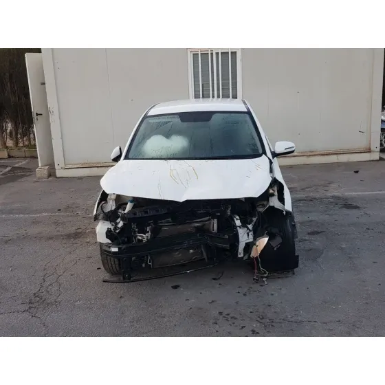 HYUNDAI I20 '2019 ESSENCE BLANCO