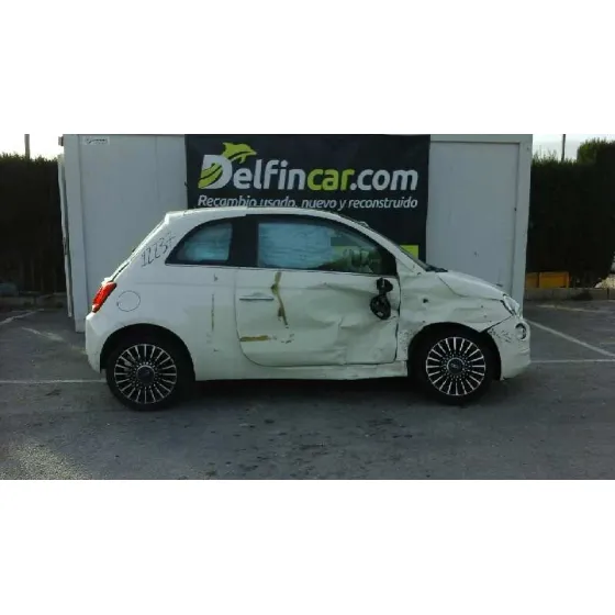 FIAT NUOVA 500 (150) '2018 LOUNGE BLANCO